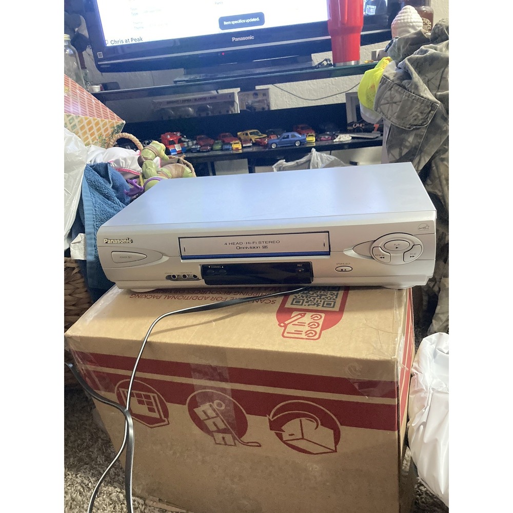 Panasonic PV-V4603S VCR 4 Head Hi-Fi Omnivision With Shuffle Tower Remote